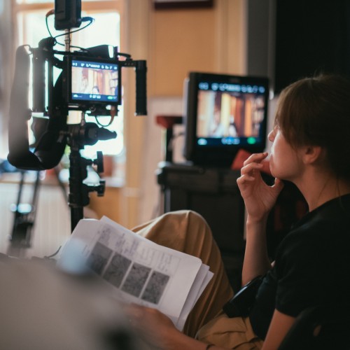 How Can Businesses Use TV Advertising to Build Customer Relationships?